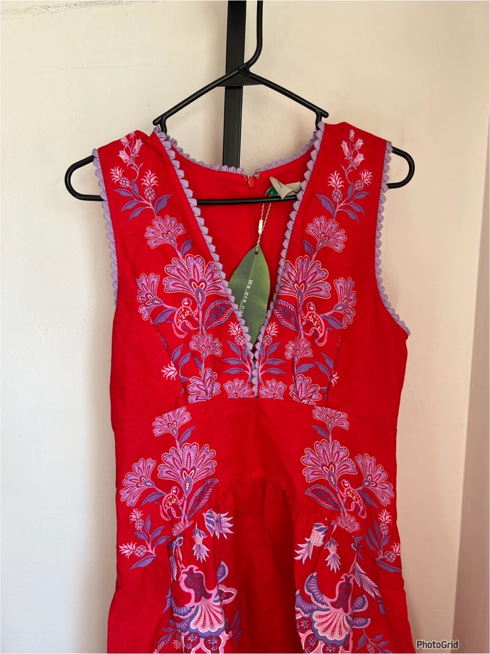*NWT FARM Rio Red Linen Maxi Dress with Lavender Floral pattern - Picture 4 of 7